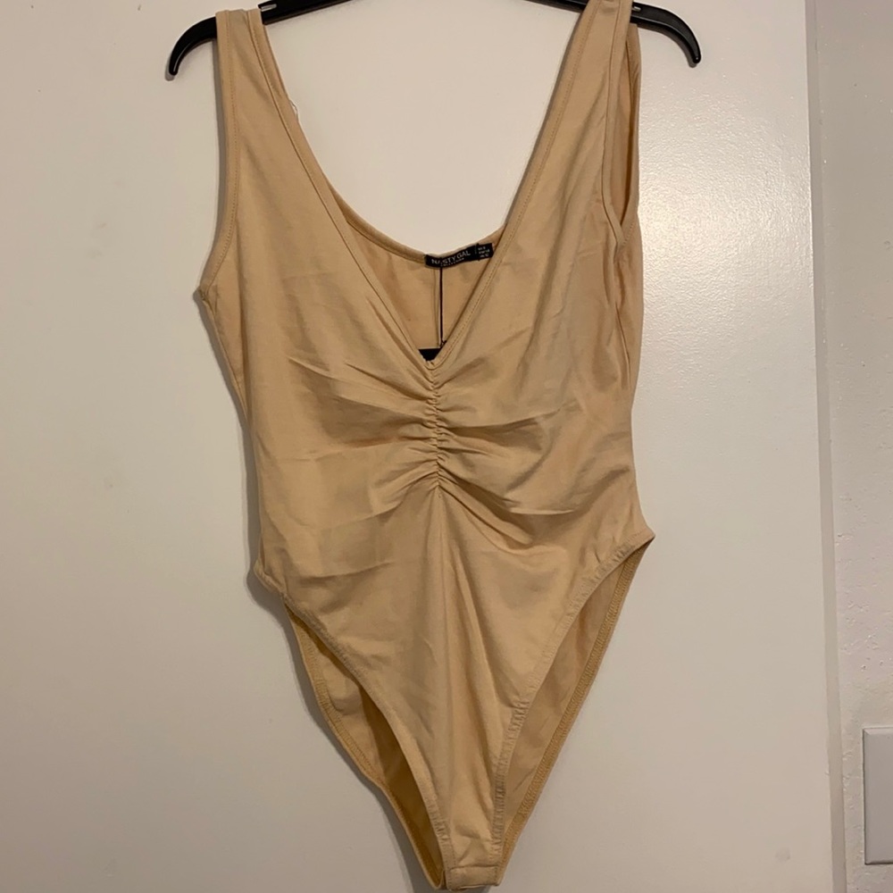 BRAND NEW W/ TAG!